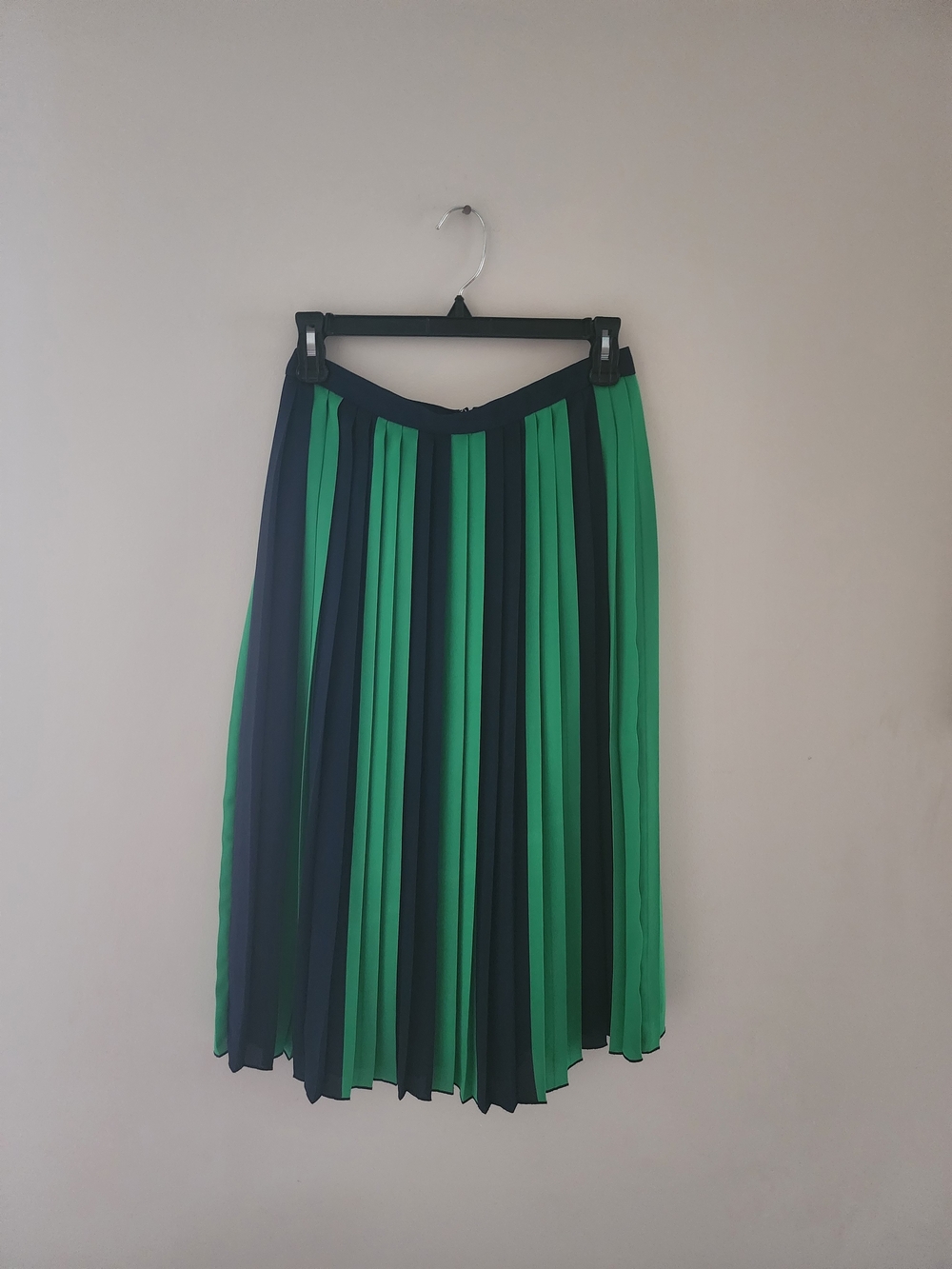 J. Crew Green and Navy Pleated Midi Skirt
